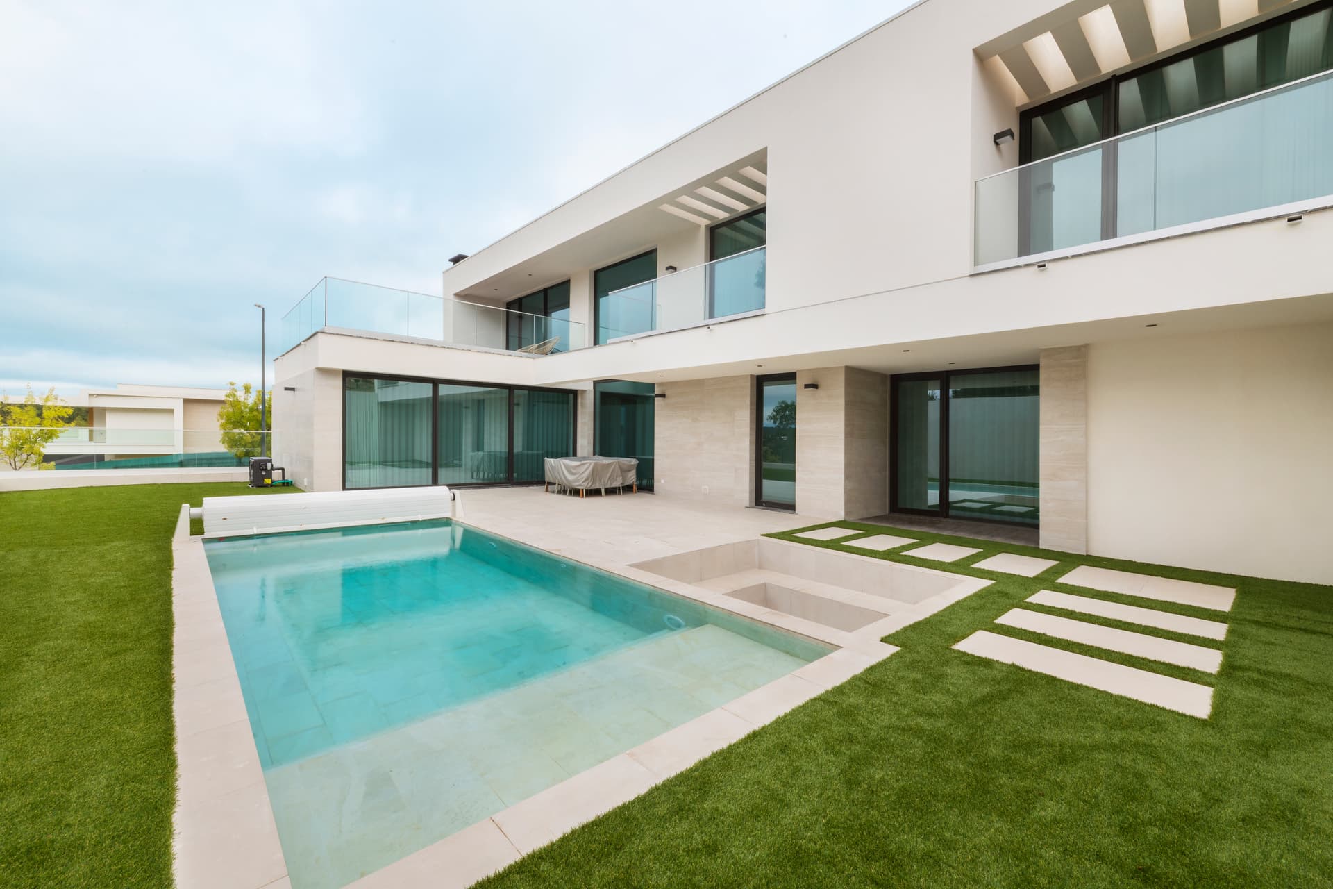 Housing - T4 House in Aroeira - 1